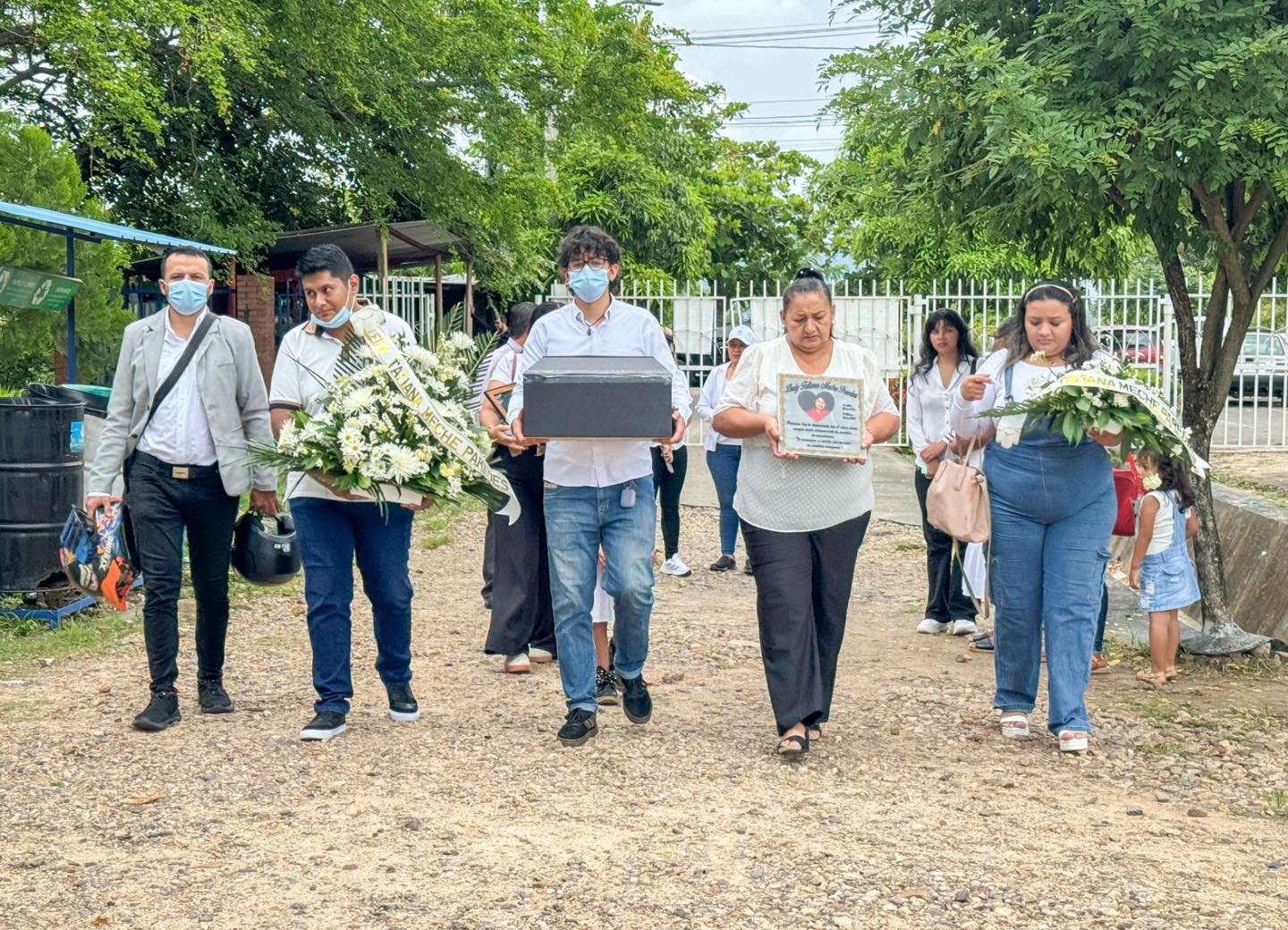 background-player-video