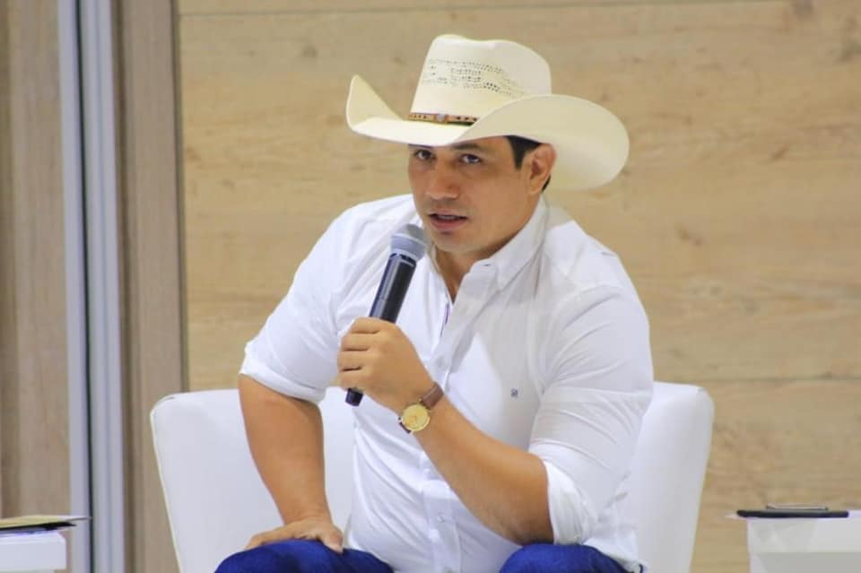 Gobernador Josué Alirio Barrera nominado a dos premios por mejor desempeño