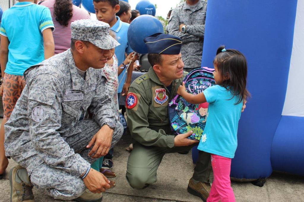 Brigada de salud realizada por la Fuerza Aérea en Paz de Ariporo fue todo un éxito