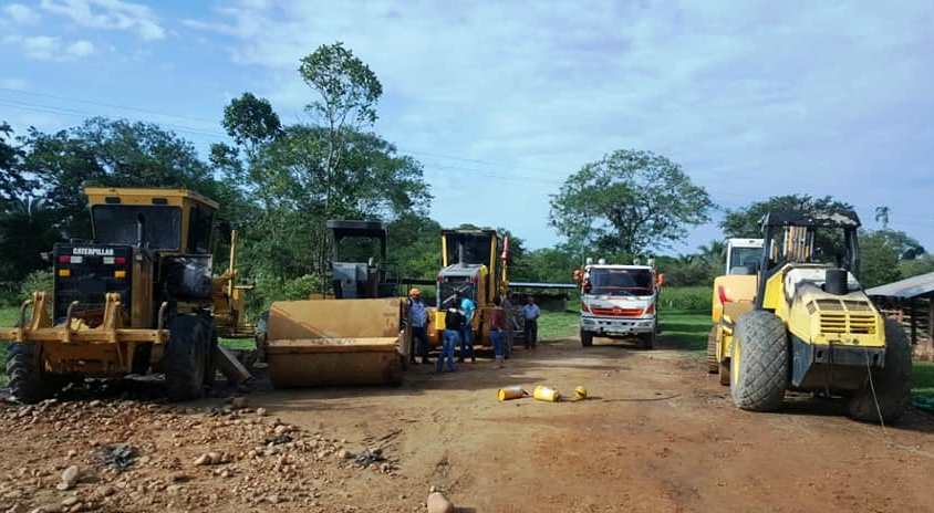 Fue incinerada maquinaria que adelanta obras de mejoramiento en la vía Pore - Trinidad