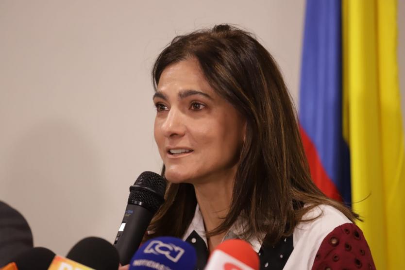 Ministra de Transporte afirmó que la vía Bogotá – Villavicencio podría estar cerrada hasta por tres meses