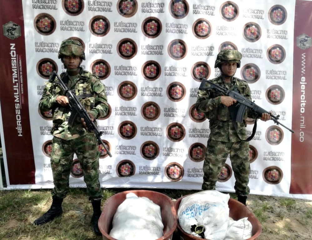 Ejército Nacional incauta 160 kilos de pollo que eran transportados en condiciones no reglamentarias