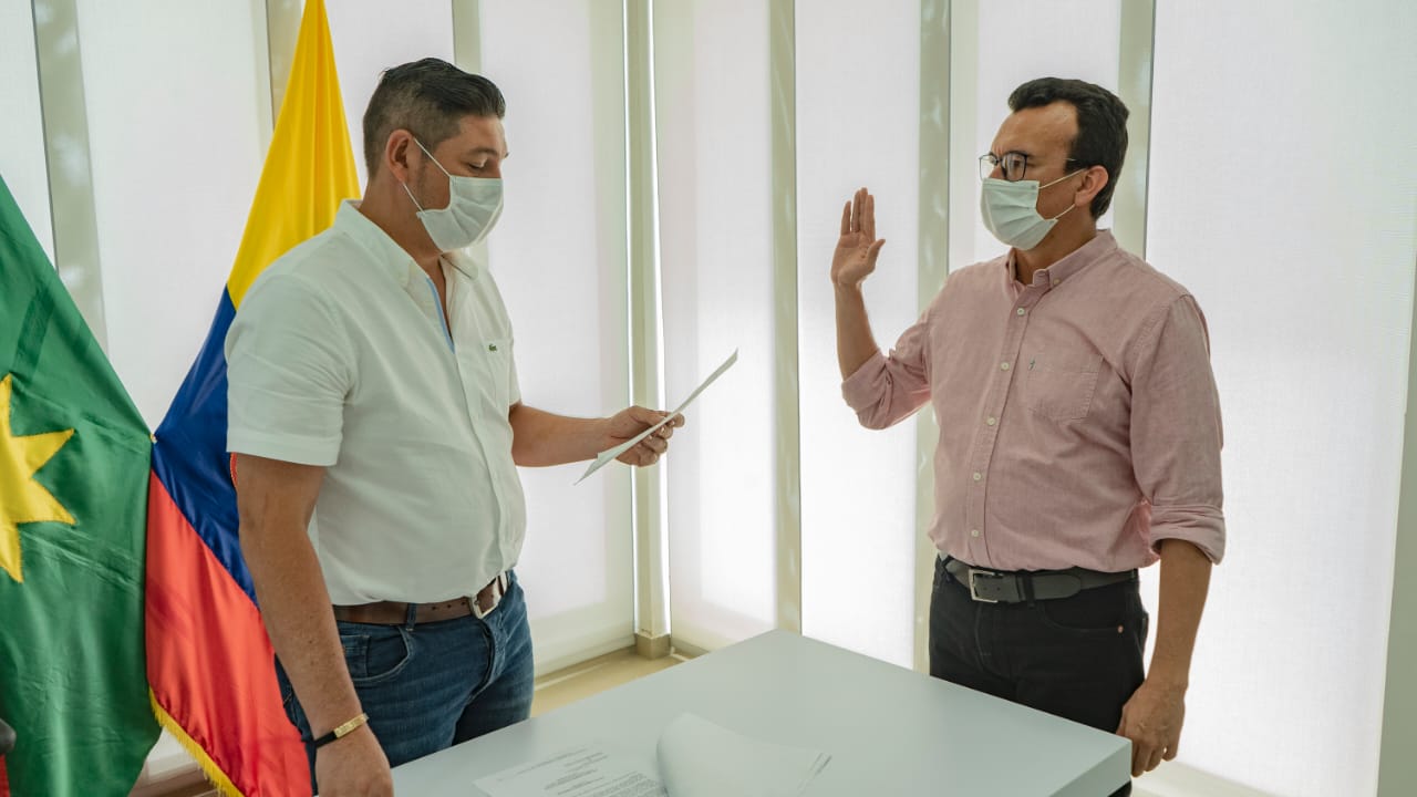 Víctor Yamith Sierra González, asumió como nuevo gerente de Red Salud Casanare
