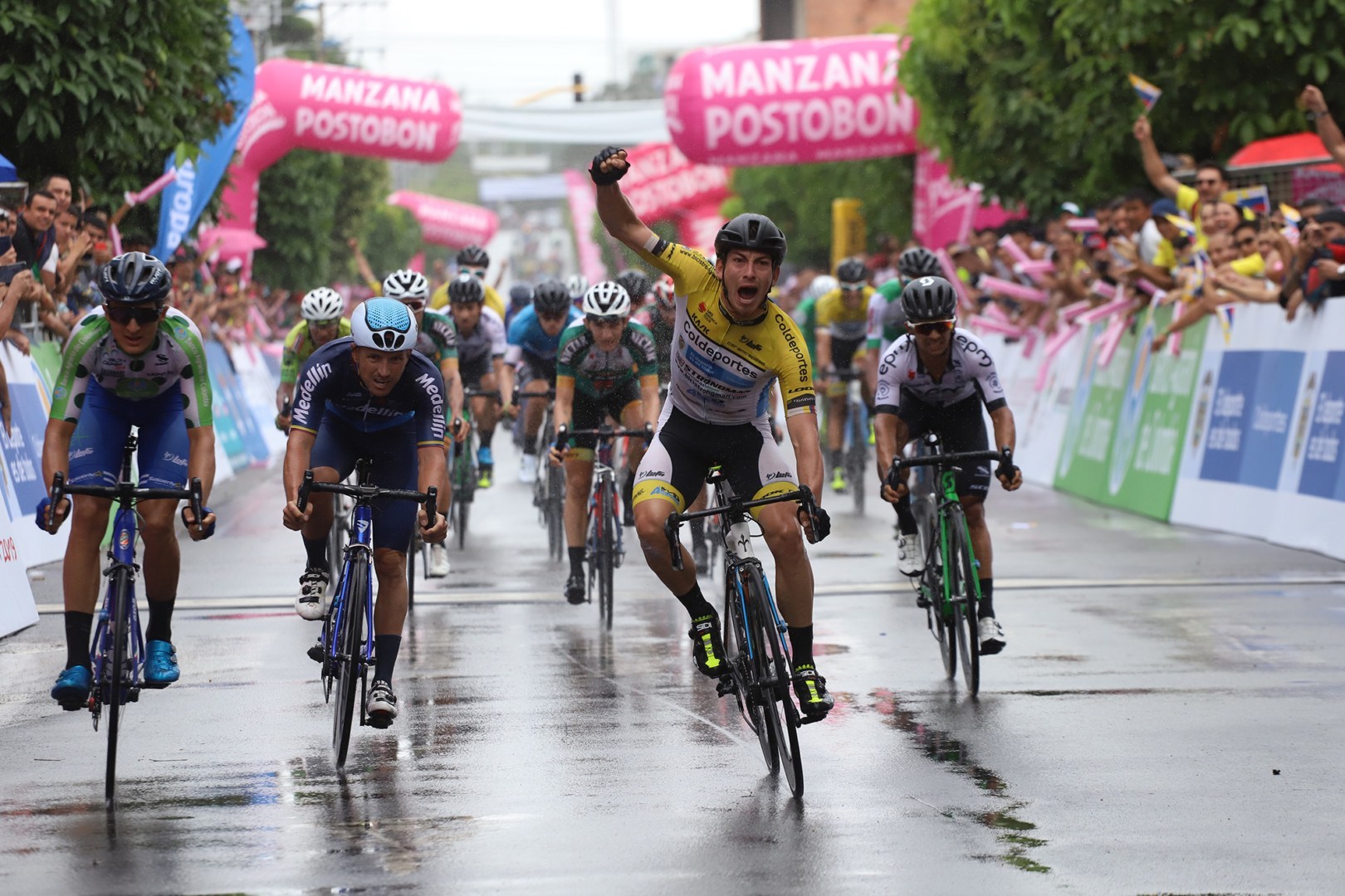 William David Muñoz ganador de la primera etapa de la Vuelta a Colombia Bicentenario Casanare Coldeportes
