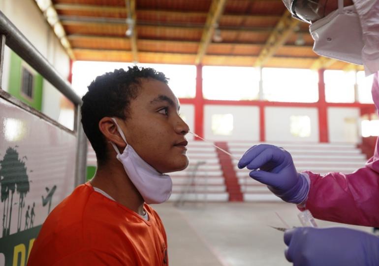 100 muestras para diagnóstico de COVID-19, realizó la Secretaría Departamental de Salud a estudiantes provenientes de distintas zonas del país
