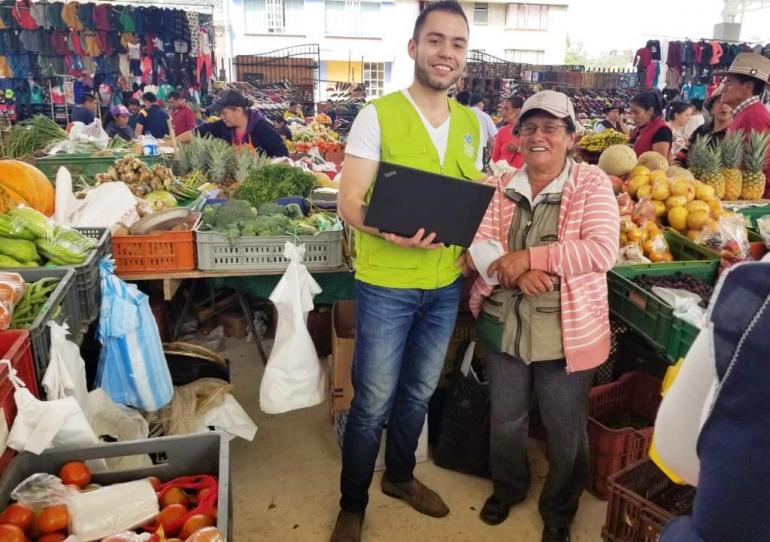 Banco Agrario se toma las plazas de mercado del país para combatir el “gota a gota”