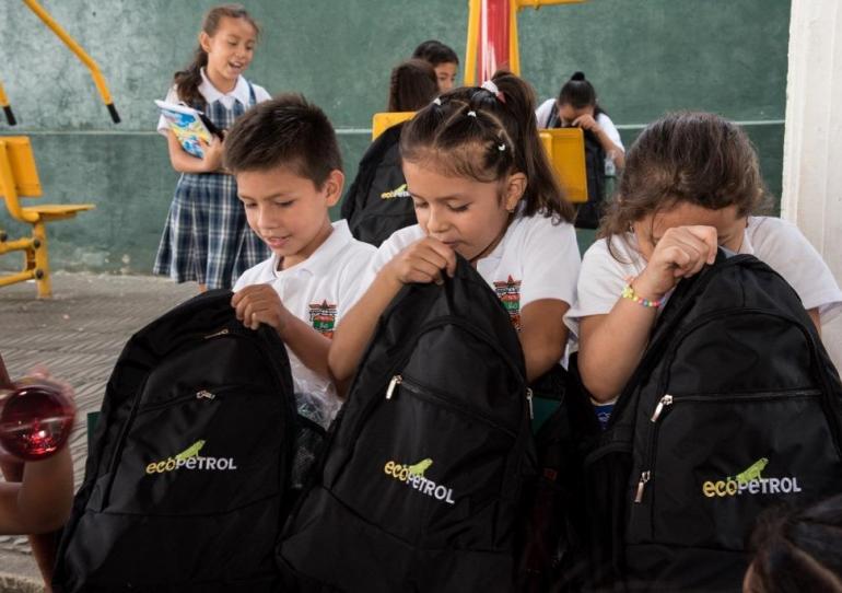 Ecopetrol entrega más de 3.300 kits escolares para niños de Casanare