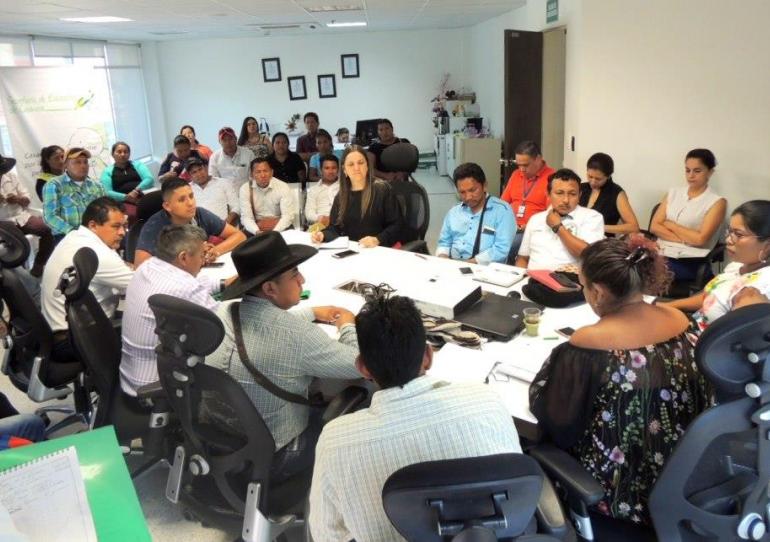 Gobierno departamental y autoridades indígenas adquirieron compromisos en canasta educativa