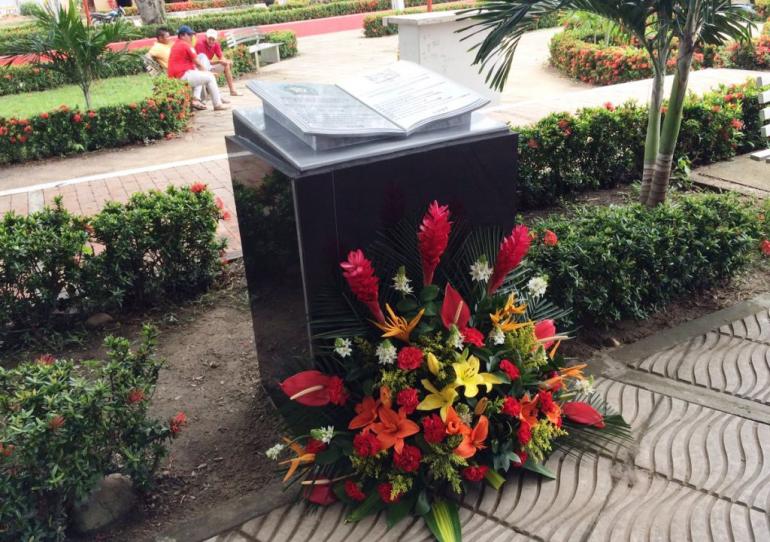 En Hato Corozal la Policía conmemoró memoria de sus víctimas