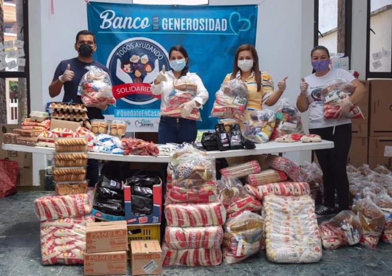 Personas en condición de discapacidad recibieron mercados donados a través del ‘Banco de la Generosidad’