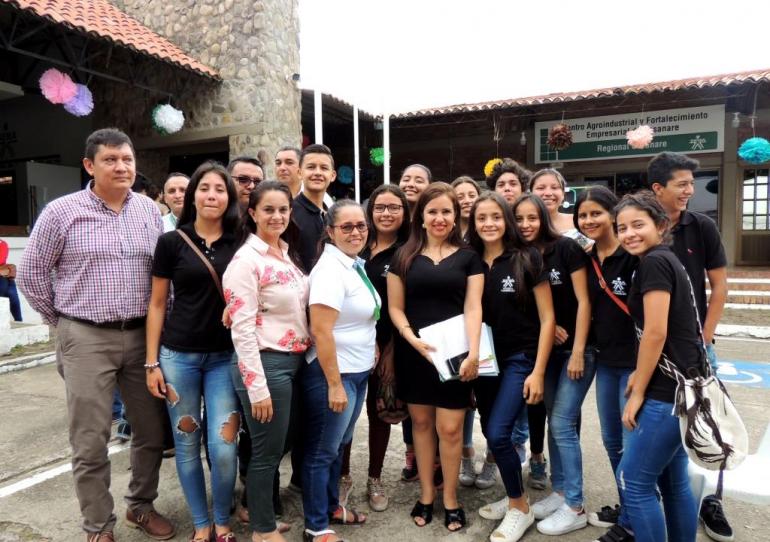 Los estudiantes le apuestan al emprendimiento educativo y empresarial