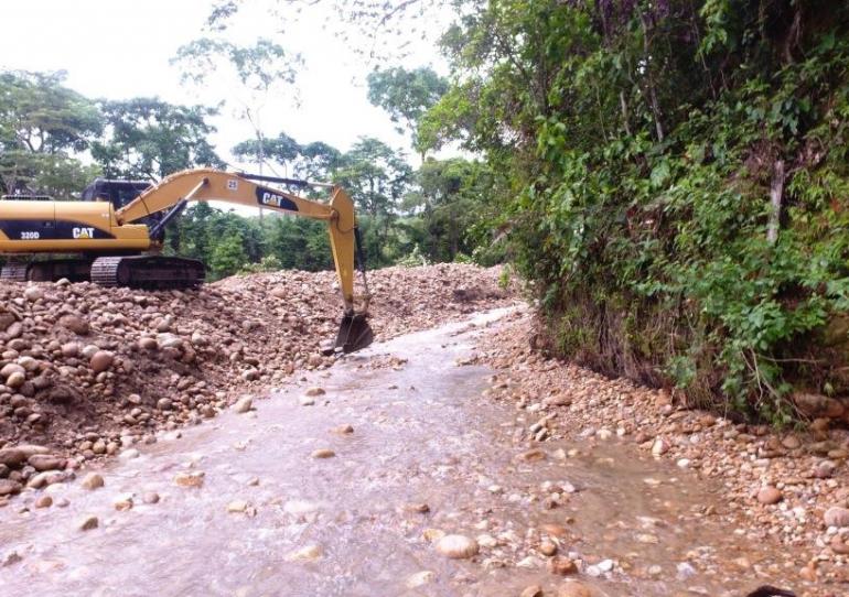 Con varias obras de protección se rehabilita vía alterna Paz de Ariporo - Sácama