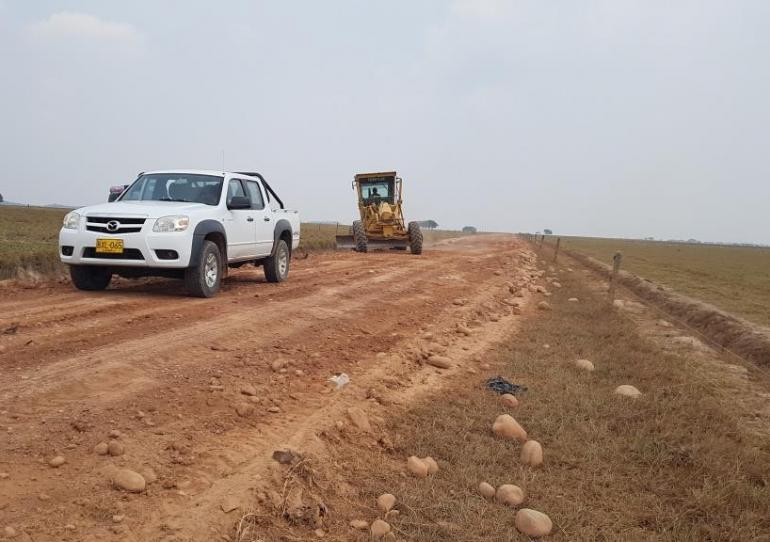 Continúan los trabajos de mantenimiento y recuperación de vías rurales del departamento