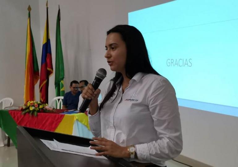Asumió funciones la nueva gerente de ENERCA