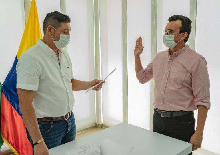 Víctor Yamith Sierra González, asumió como nuevo gerente de Red Salud Casanare